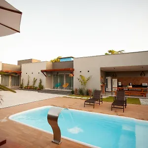 Kalug - E Estúdios Com Wi-fi 350mbps E Piscina à 1km Da Do Parracho Casa de hóspedes